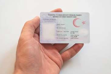 Kimlik kartına e-İmza yüklemesi dönemi başlıyor Kimlik kartına e-İmza yüklemesi dönemi başlıyor